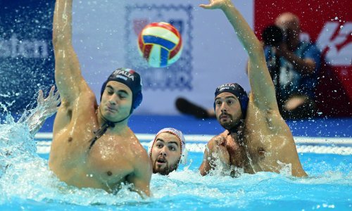 [FOTO] Umjesto 'vatrometa' golova, u bazenu 'rat' Španjolaca i Talijana; obje reprezentacije zajedno postigle tek 13 pogodaka