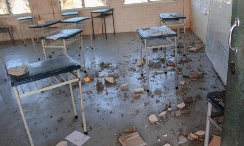 [FOTO] Najmanje petero mrtvih u potresu magnitude 7.6 na Papui Novoj Gvineji, rudari živi zakopani