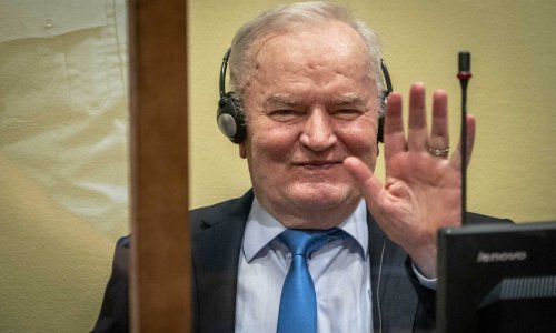 Ratni zločinac Ratko Mladić hospitaliziran u Haagu, u lošem je zdravstvenom stanju