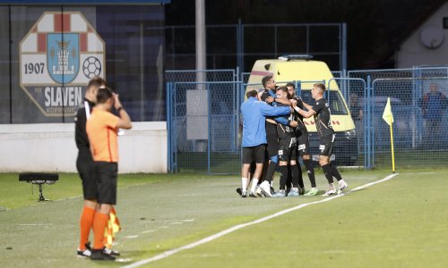 [VIDEO/FOTO] Istra 1961 potpisuje najveće iznenađenje kola; momčad iz Pule pregazila Slaven Belupo