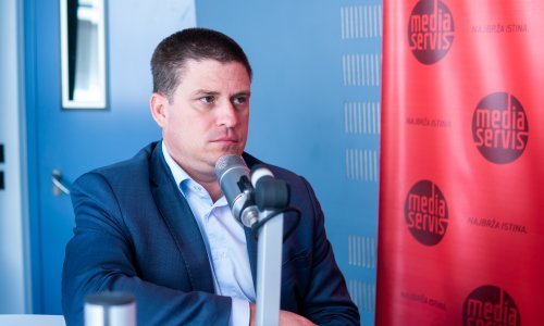 Ministar Butković: Danas smo snizili cijenu plina u bocama 14 posto; imamo mehanizme za trgovce koji neće sniziti cijene hrane