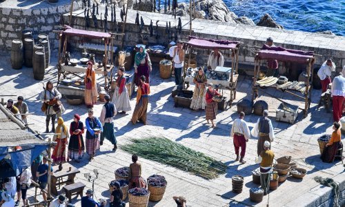 [FOTO] U Trstenom pored Dubrovnika počelo snimanje treće sezone hit serije