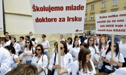 Za isti posao različiti koeficijenti: Liječnici specijalisti više ne žele raditi za manje novaca zbog nepravednog obračuna plaća