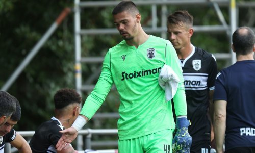 Ružna scena s nogometnog travnjaka; hrvatski golman dobio težak udarac u glavu...