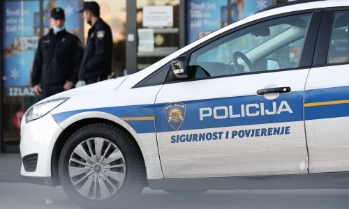Policija istražuje pizzeriju koja ne prima 'Pakistance i četnike iz Niša', a struka osuđuje diskriminatorini oglas
