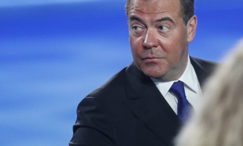 Medvedev: Moskva ima pravo koristiti nuklearno naoružanje, to nije blef