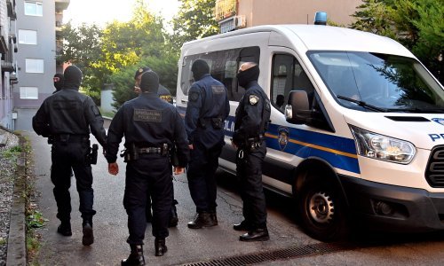 Dvojcu iz BiH uhićenom na Srednjacima jednomjesečni istražni zatvor