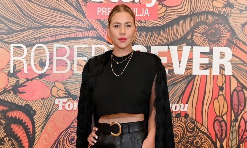 U kožnim hlačama i kratkom topu: Ana Begić Tahiri pokazala nikad vitkiju figuru