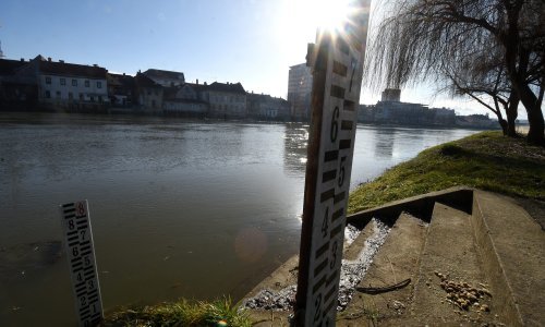 Obilne kiše podigle vodostaj Kupe; uvodi se izvanredno stanje