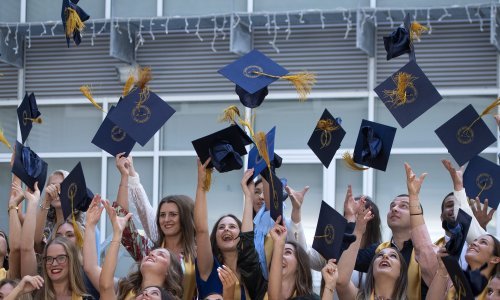 U Europi sve više ljudi s fakultetima, a nikad manje manualnih radnika. Provjerili smo kako stoji Hrvatska kad je u pitanju opsesija diplomama