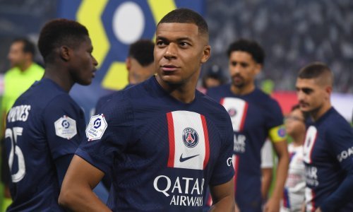 Kylian Mbappe ne želi zajedničku fotografiju sa suigračima iz reprezentacije, a glavni razlog je - pohlepa!