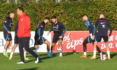 [FOTO] Pogledajte prvi trening Vatrenih uoči utakmica odluke u Ligi nacija