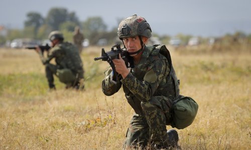 NATO na Kosovo poslao dodatne snage, bliži se rok Srbima