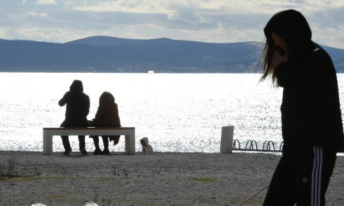 Diljem zemlje uglavnom sunčano, ali i razmjerno svježe