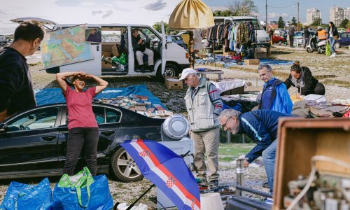 'Sve je poskupjelo sto posto. S kune na dvije': Inflacija je stigla i na najpoznatiji buvljak u Zagrebu, prodavači su nam ispričali zašto ih euro stavlja na muke