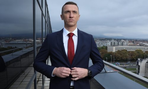 Penava pozvao premijera Plenkovića da zbog sisačke rafinerije podnese ostavku