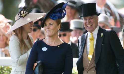 Otkrivena jedna od najvećih urota na britanskom dvoru: Princeza Diana i princ Andrew ujedinili su se kako bi spriječili da Charles postane kralj