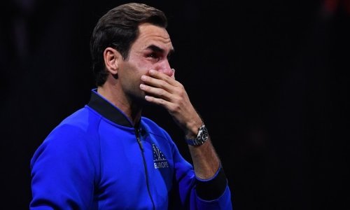 [FOTO] Roger Federer nije skrivao suze, potpuno se slomio, ali je ipak uspio poslati poruku: Nije ovo kraj. Život ide dalje...