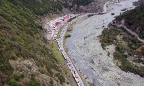 Rusi bježe od mobilizacije: Satelitske snimke otkrivaju kilometarske kolone na granici s Gruzijom