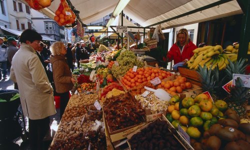 Jesensko voće krcato je pesticidima. Objavljeni podaci otkrivaju iz kojih zemalja dolaze najkontaminiranije kruške, jabuke, šljive, grožđe...