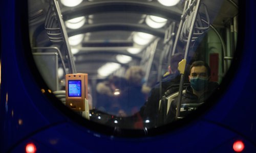 U Italiji ukinuta odredba o obveznom nošenju maski u javnom prijevozu