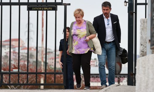 Petrović i Zmijanović, osumnjičeni za podmićivanje sutkinje Šupe, pušteni iz pritvora