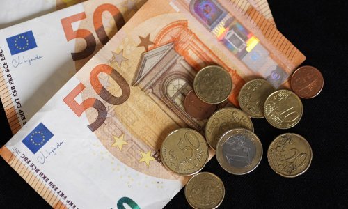 Europska komisija predložila zakon o transakcijama u eurima koji se tiče građana i banaka. Evo što morate znati