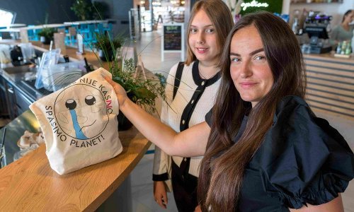 Budi i ti dio promjene: Plastične vrećice sada je moguće besplatno zamijeniti za pamučne dizajnerske torbe
