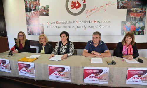 [FOTO] Odgojitelji u vrtićima najavili prosvjed na Trgu bana Jelačića: 'Ne poštuju se standardi i pretrpani smo poslom'