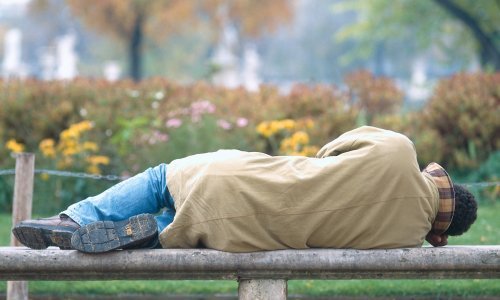 U Hrvatskoj je 2000 beskućnika, samo 420 mjesta u prihvatilištima