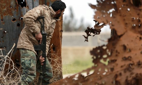 Sudbina otetih Srba nepoznata, veleposlanik povezan s otmičarima prodavao vize?