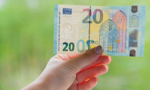 Uvođenjem eura na bankomatima samo novčanice od 10 i 20 eura