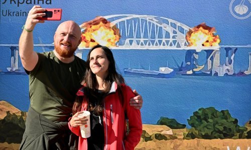 Napad na Krimski most mogao bi biti prekretnica. Dok Ukrajinci slave još jedan udarac ruskoj strani, svi iščekuju kako će Putin odgovoriti