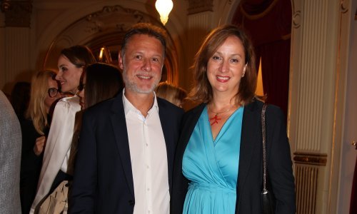 Osmijesi na licima: Sonja i Gordan Jandroković često se pojavljuju u javnosti, a sinoć su bili na premijeri predstave