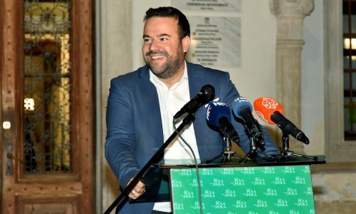 Gradonačelnik Pule zahvalio građanima što je referendum prošao bez incidenata