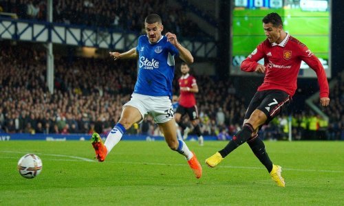 Cristiano Ronaldo zabio je 700. klupski gol u karijeri i tako Manchester Unitedu osigurao važnu pobjedu na gostovanju u Liverpoolu