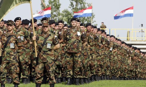 Centar za mirovne studije: Hrvatska se militarizira
