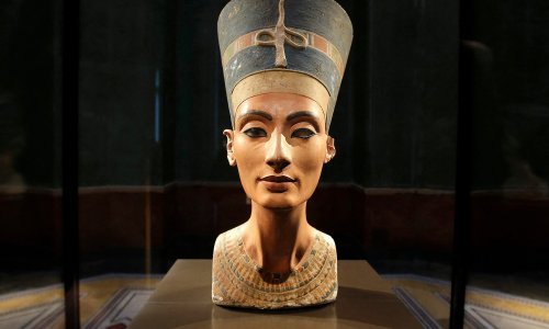 Otkrića u Tutankamonovoj grobnici razbuktala staru teoriju: je li tamo pokopana i kraljica Nefertiti?