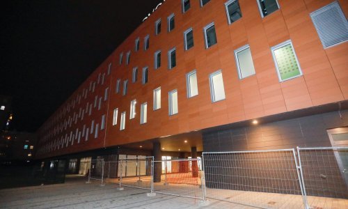 Zagreb za 4,4 milijuna eura kupuje nekretninu s koje otpadaju ploče kako bi trajno riješio potrebu za vrtićem i školom