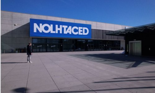 Decathlon u trima gradovima u Belgiji mijenja ime u 'Nohtlaced' na mjesec dana, razlog je zanimljiv