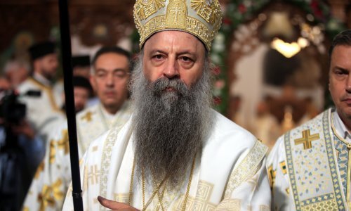 [FOTO] Porfirije iz Vukovara: Molite za svoje žrtve, ali i žrtve Hrvata katolika; odlikovani Pupovac i Stanimirović