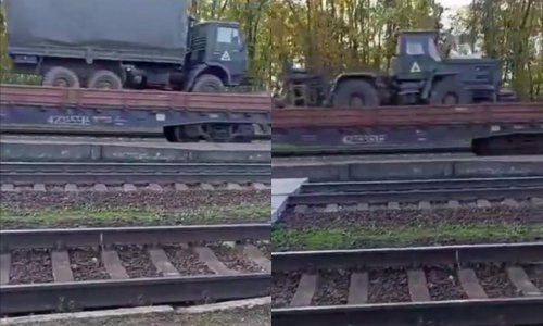 Ruska vojna oprema vlakom stigla u Bjelorusiju. Umjesto slova 'Z', 'V' i 'O' na sebi ima novu oznaku