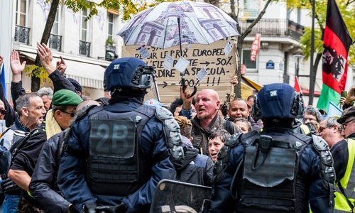 Tisuće ljudi prosvjedovalo na ulicama Pariza protiv rasta cijena