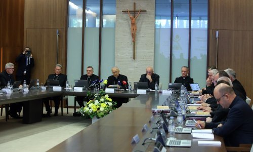 [FOTO] Zasjedaju hrvatski biskupi; bira se novi predsjednik Biskupske konferencije