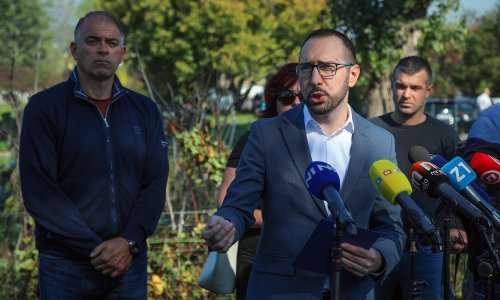 Tomašević: 'Izdali smo preko 200 dozvola za boksove, svi koji ih žele imati na javnoj površini trebaju se javiti do kraja mjeseca'