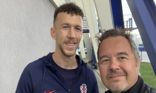 Robert Knjaz o projektu s Vatrenima: 'Opći je dojam da su svi redom jako dragi, ljubazni i pošteni. Planirali smo snimiti i Livaju, ali zasad nemam potvrdan odgovor. No nada još tinja'