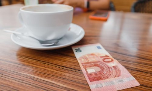 Ministar Primorac dao zeleno svjetlo: Napojnice opet neoporezive