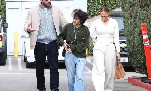 [FOTO] Ben Affleck i Jennifer Lopez s njenom kćeri Emme u potrazi sa savršenim kostimom
