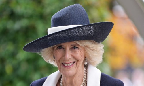 Kraljica Camilla u tajnosti otputovala u Indiju, a poznat je i razlog za to