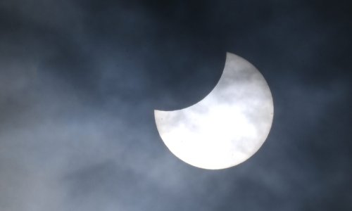 [FOTO] Pogledajte kako je Sunce izgledalo za vrijeme pomrčine, ovo su rijetki prizori